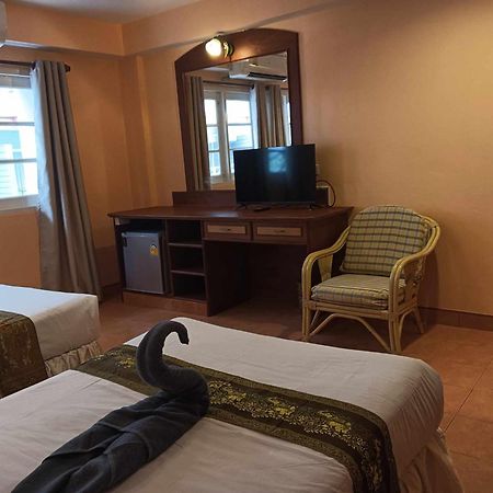 Nid Huahin Hotel Екстер'єр фото