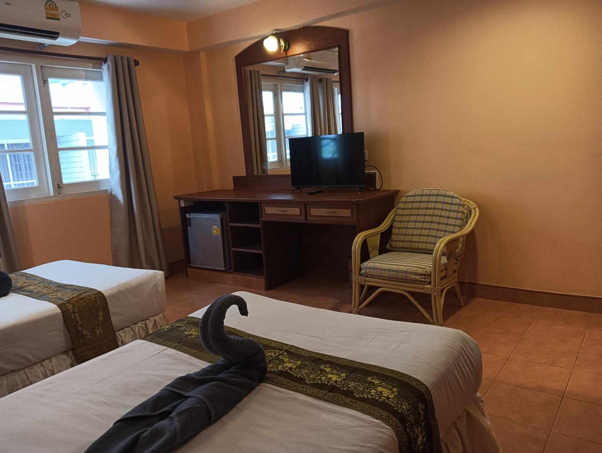 Nid Huahin Hotel Екстер'єр фото