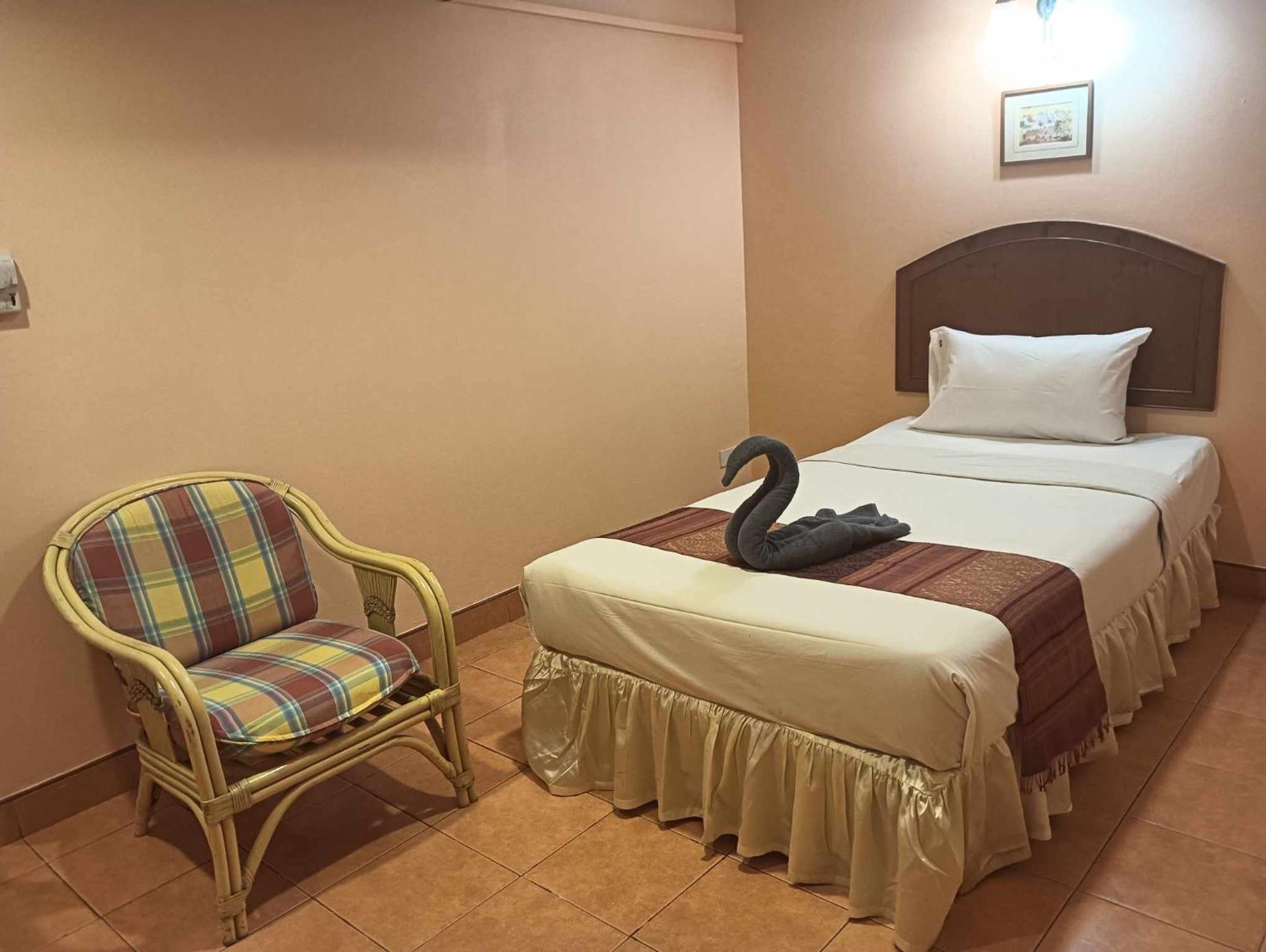 Nid Huahin Hotel Екстер'єр фото