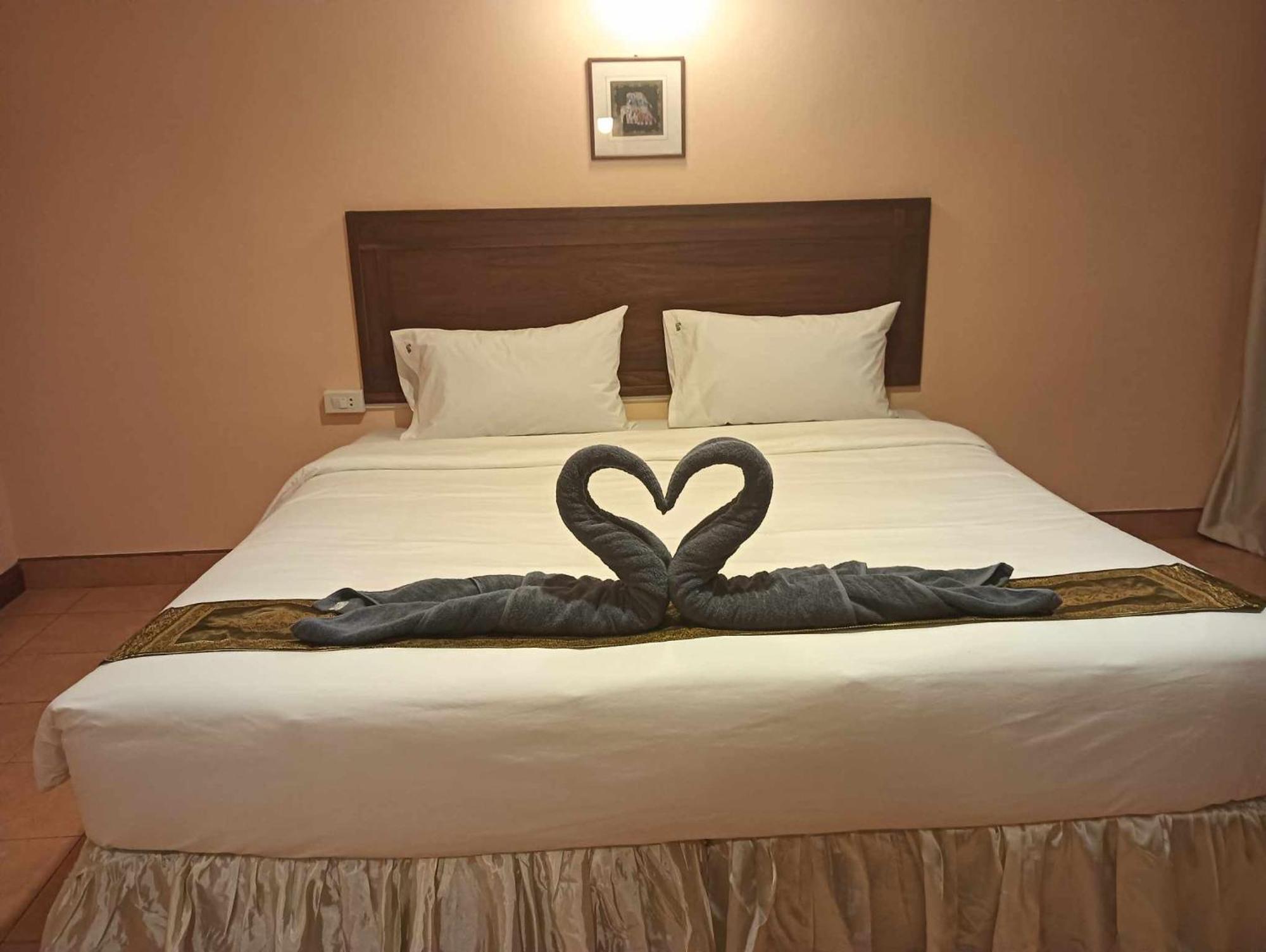 Nid Huahin Hotel Екстер'єр фото